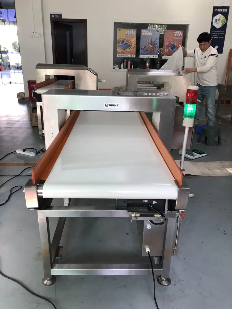RT-1209 Conveyor Metal Detector