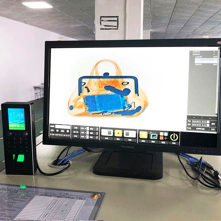 airport security x ray machine